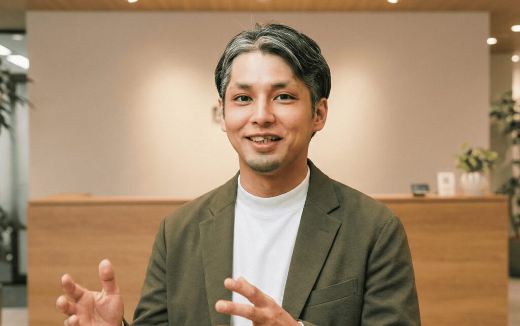 融資代行プロ代表・岡島光太郎