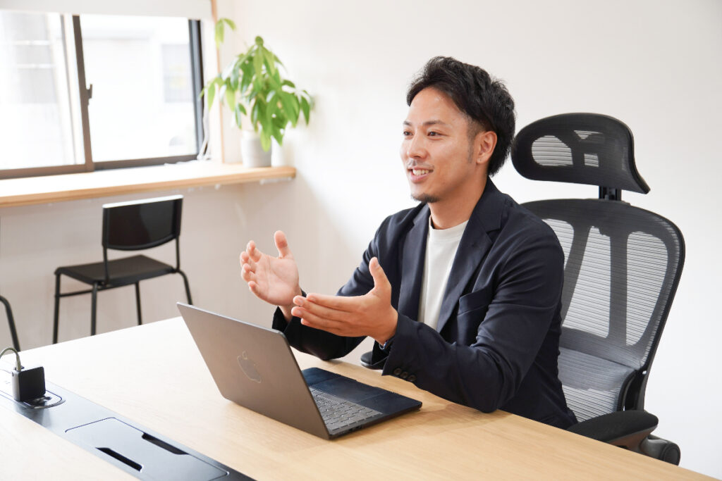高橋さんがサイト制作事業を始められた経緯を教えてください